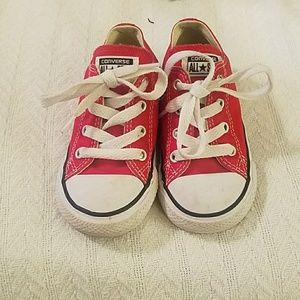 Toddler converse size 7
